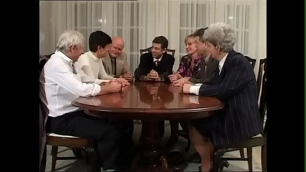 Nonni Nonne e Nipotini – Film porno Italiano